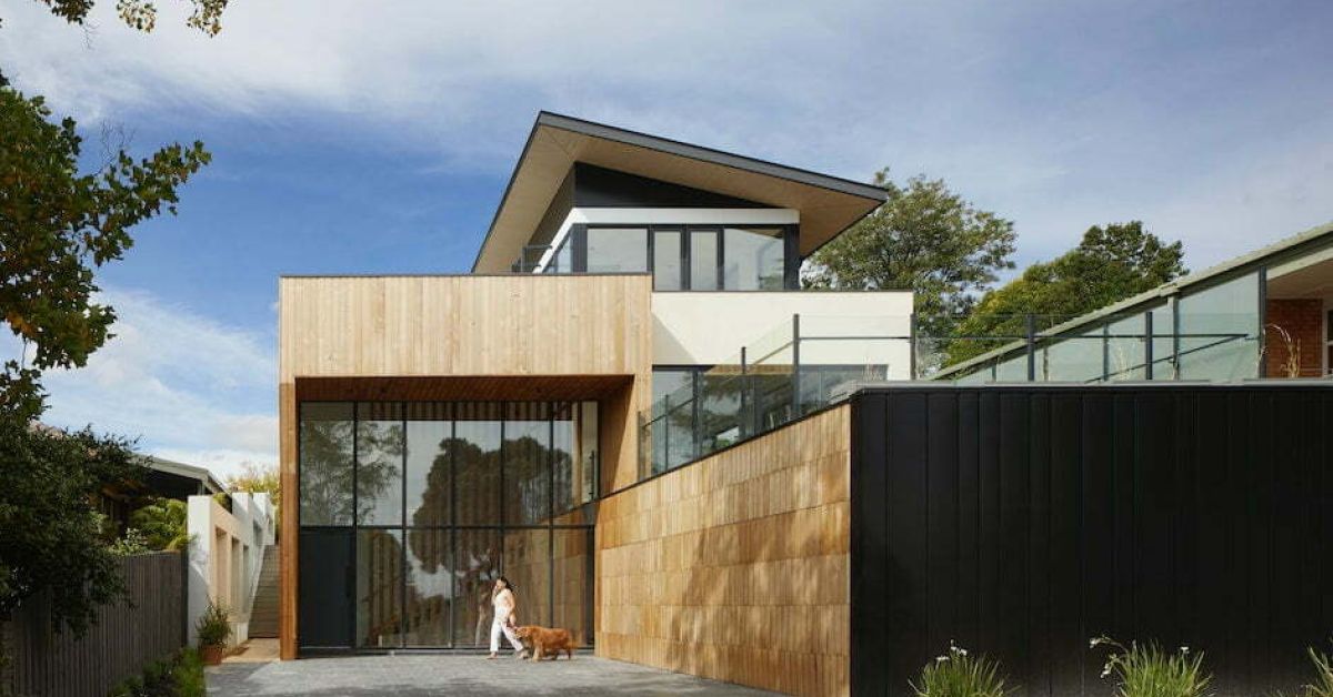 Frontage of a luxury house